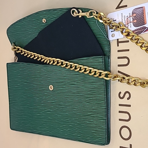 LOUIS VUITTON VINTAGE 1988 EPI LEATHER MONTAIGNE 27 SHOULDER/CLUTCH BAG - Picture 10 of 17